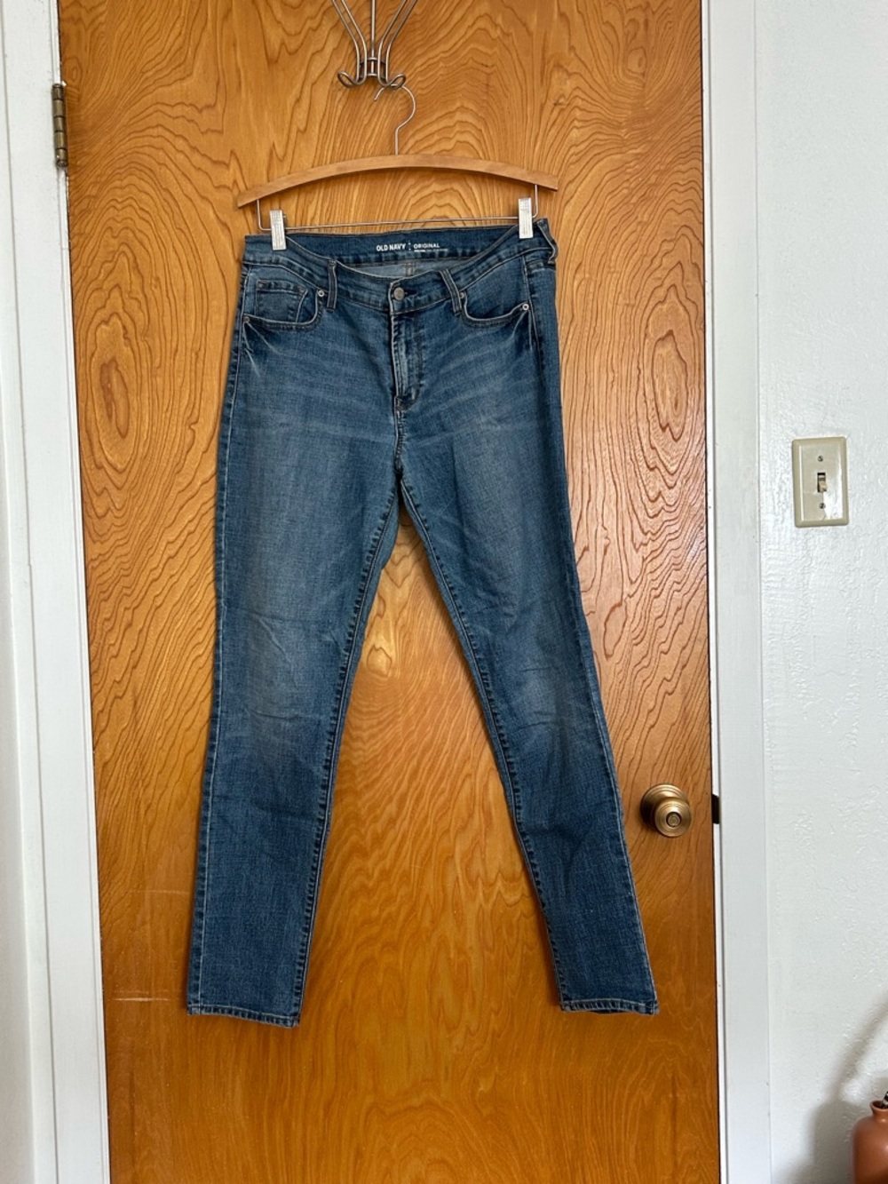 Old Navy Women's Straight Leg Jeans, Size 10